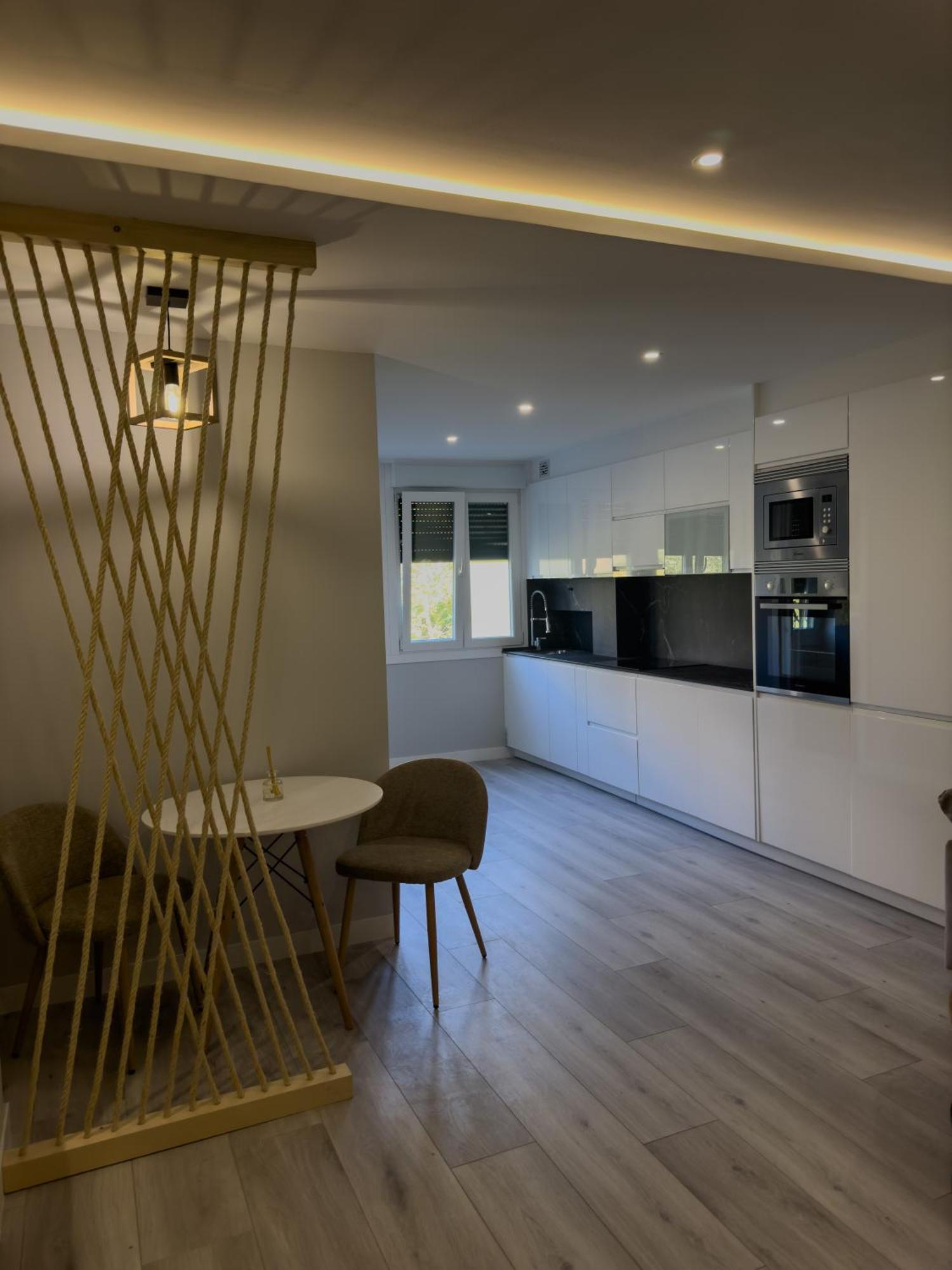 Lujo, Urbano Centrico Appartement Elgoibar Buitenkant foto